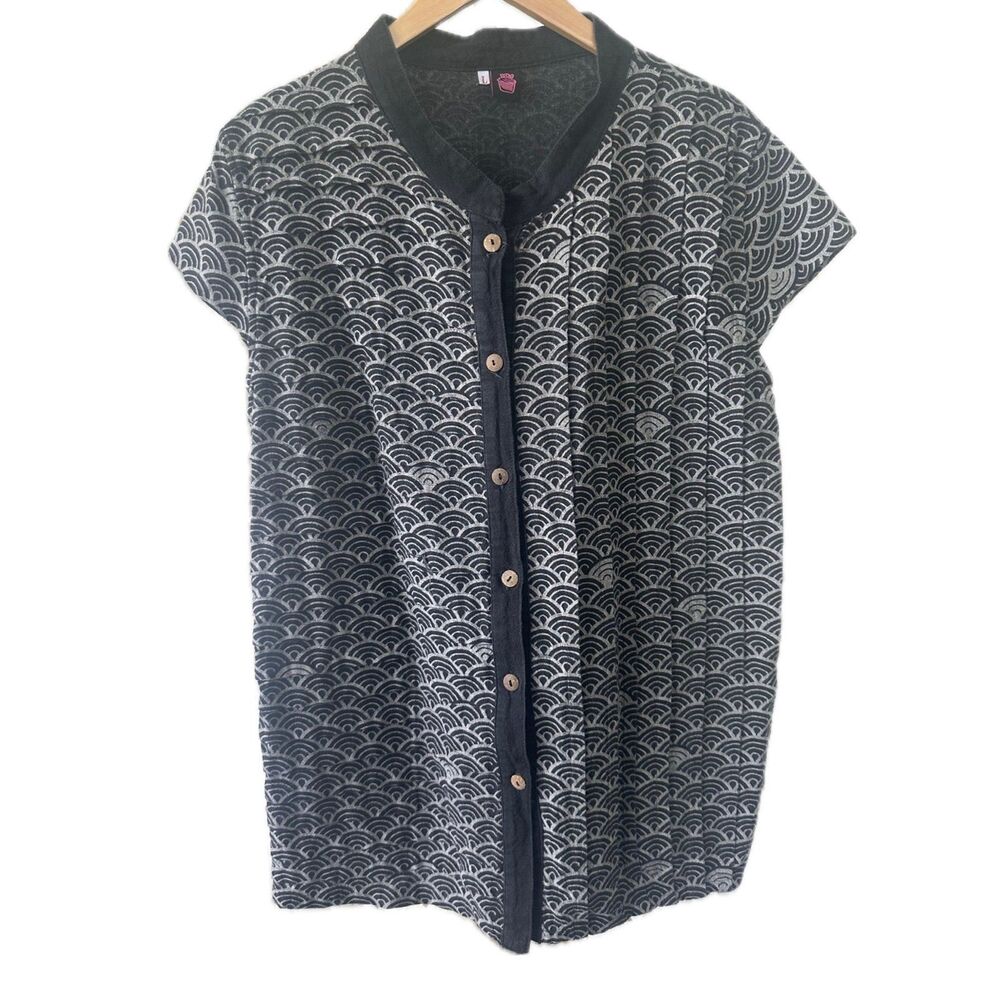 Cupcake International Cotton Women's Geometric Button Down Pleated Tunic Top L